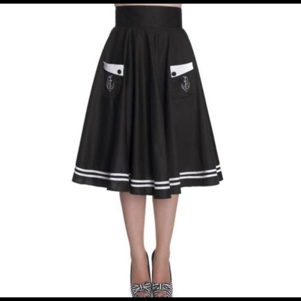 Vintage Style Anchor Circle-Skirt